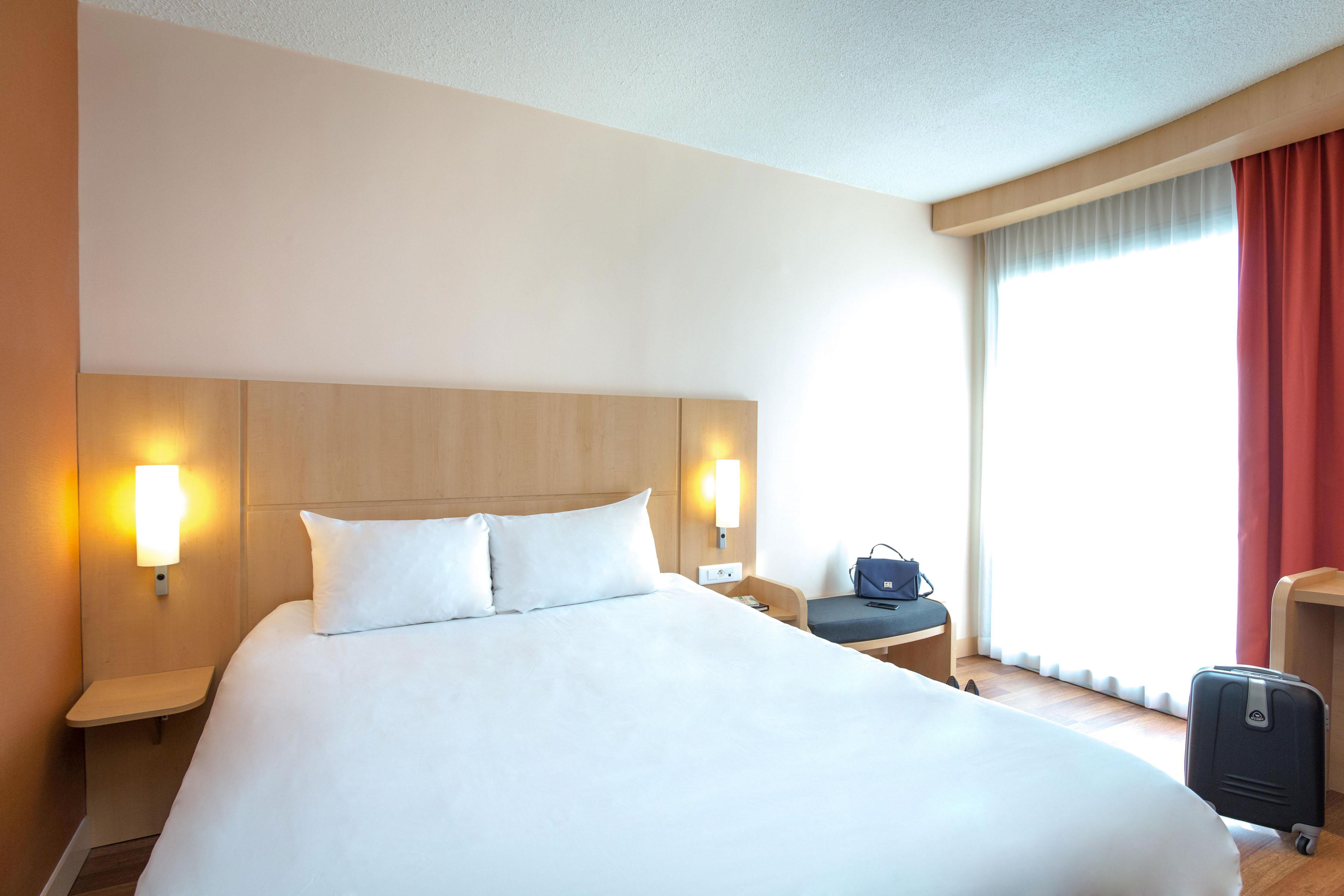Ibis Cavaillon Portes Du Luberon Экстерьер фото