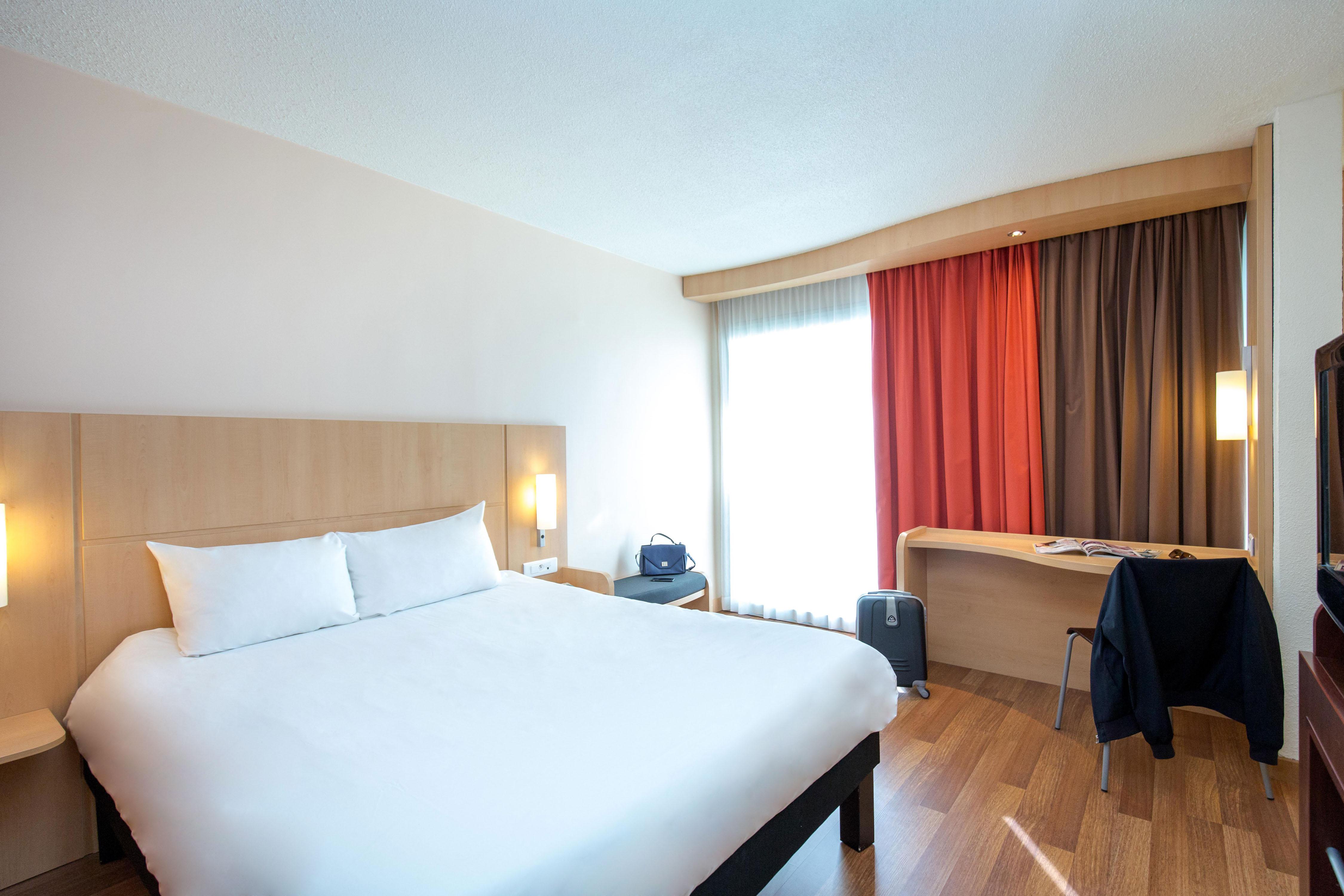 Ibis Cavaillon Portes Du Luberon Экстерьер фото