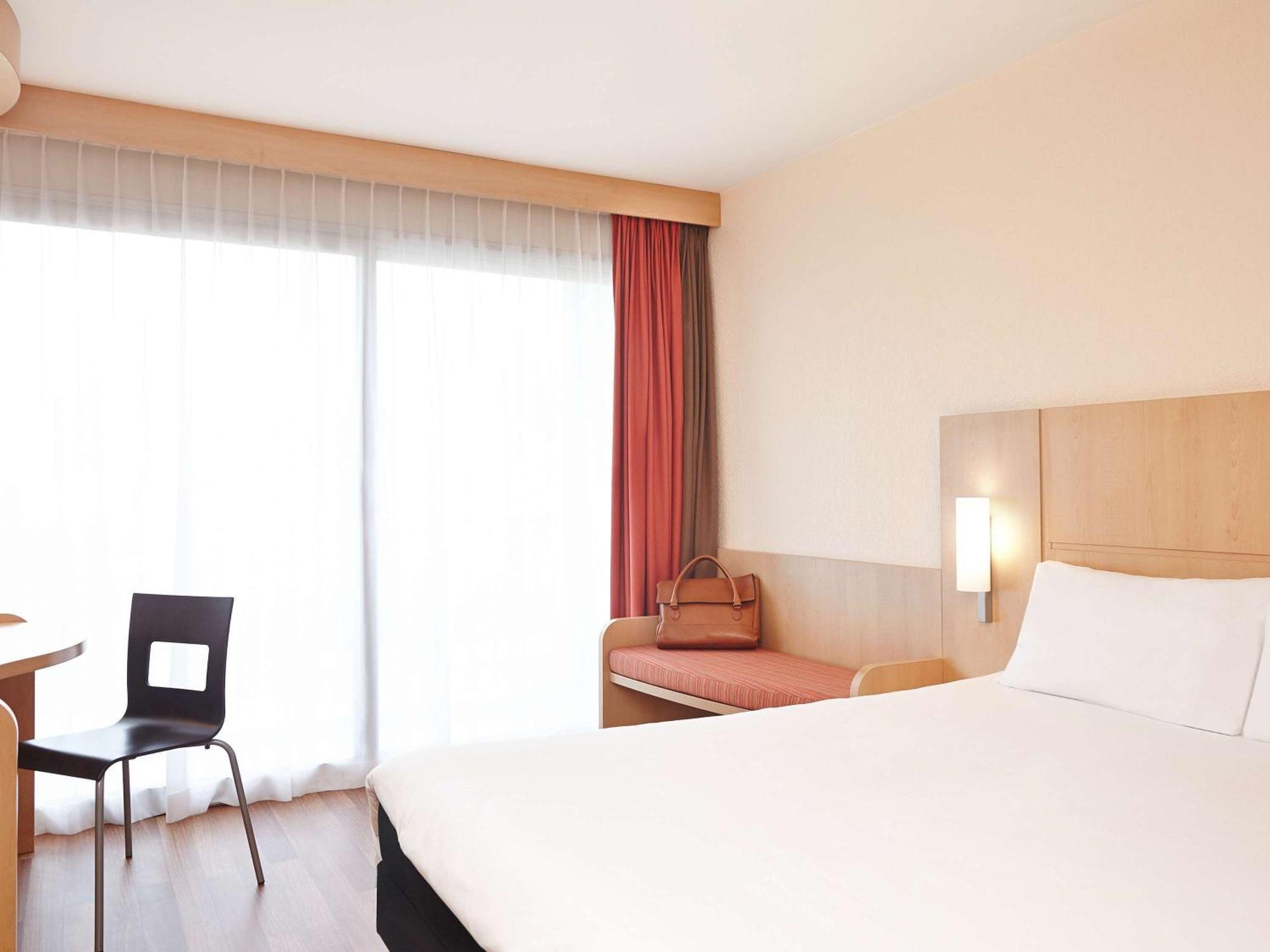 Ibis Cavaillon Portes Du Luberon Экстерьер фото